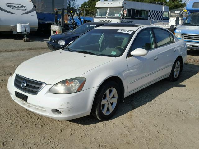 1N4AL11D13C334209 - 2003 NISSAN ALTIMA BAS WHITE photo 2