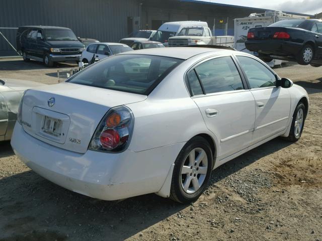 1N4AL11D13C334209 - 2003 NISSAN ALTIMA BAS WHITE photo 4