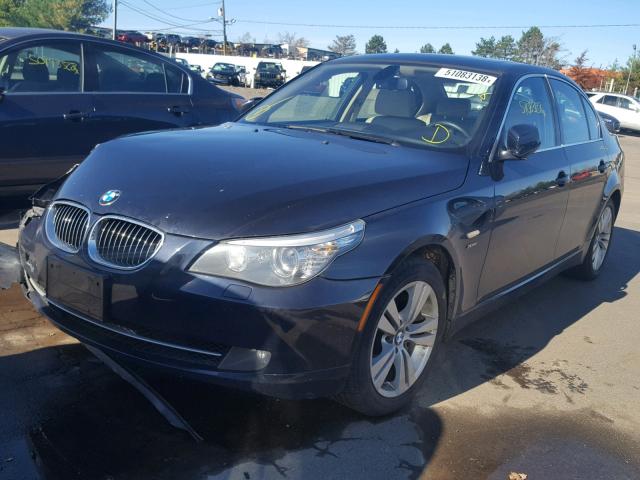 WBANV1C52AC445373 - 2010 BMW 528 XI BLUE photo 2