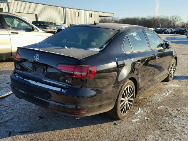 3VWD17AJ7GM259250 - 2016 VOLKSWAGEN JETTA SPOR BLACK photo 4