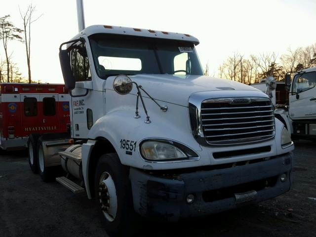 1FUJA6CV07LX36398 - 2007 FREIGHTLINER CONVENTION WHITE photo 1