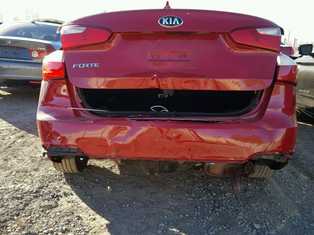 KNAFX4A61E5159553 - 2014 KIA FORTE LX RED photo 9