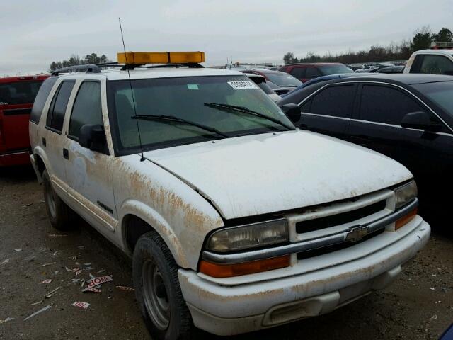 1GNCS13W92K189243 - 2002 CHEVROLET BLAZER WHITE photo 1