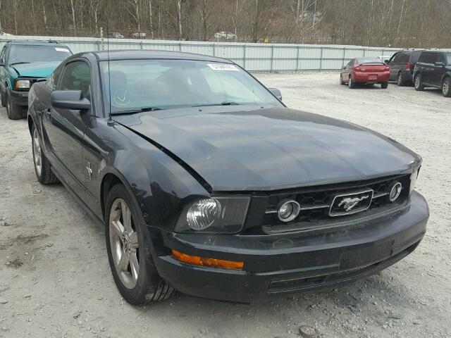 1ZVHT80NX85125166 - 2008 FORD MUSTANG BLACK photo 1