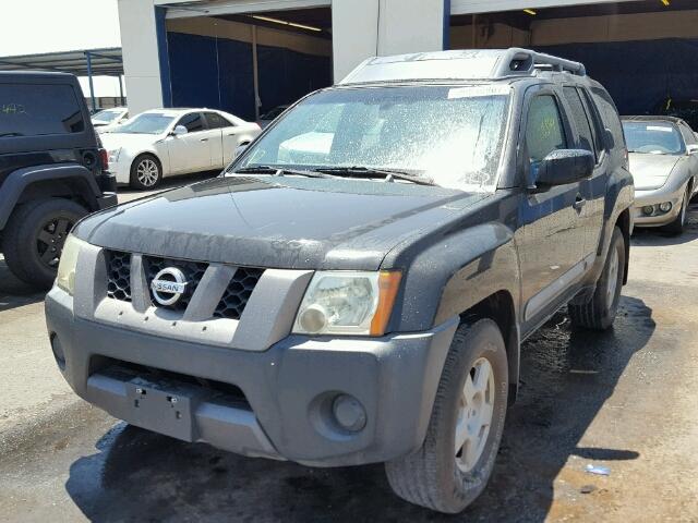 5N1AN08U55C617568 - 2005 NISSAN XTERRA OFF CHARCOAL photo 2