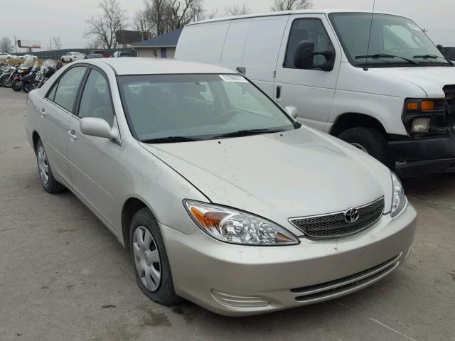 4T1BE32K24U876637 - 2004 TOYOTA CAMRY LE ვერცხლისფერი ფოტო 1
