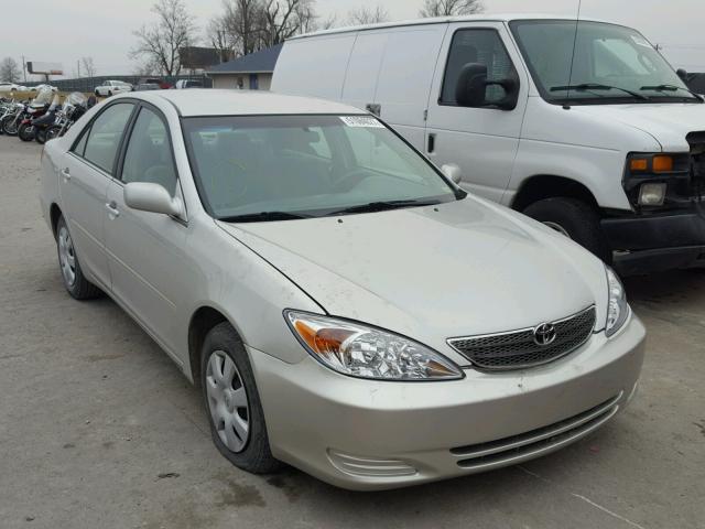 4T1BE32K24U876637 - 2004 TOYOTA CAMRY LE SILVER photo 1