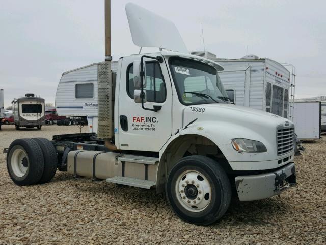 1FUBCXBS4ADAC3287 - 2010 FREIGHTLINER M2 106 MED WHITE photo 1