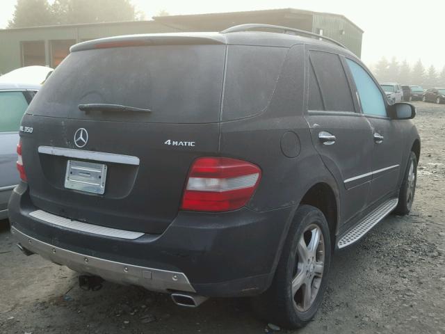 4JGBB86E28A342233 - 2008 MERCEDES-BENZ ML 350 BLACK photo 4