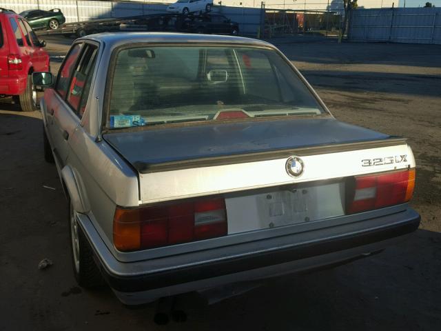 WBAAE9315LED64422 - 1990 BMW 325 IX SILVER photo 3