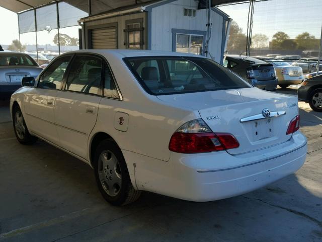 4T1BF28B14U358825 - 2004 TOYOTA AVALON XL WHITE photo 3