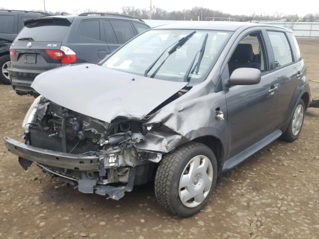 JTKKT604850115371 - 2005 TOYOTA SCION XA SILVER photo 2