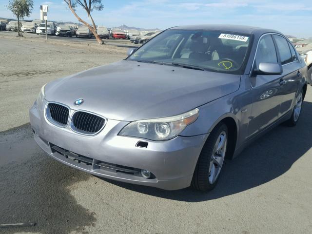 WBANA53515B858139 - 2005 BMW 525 I GRAY photo 2