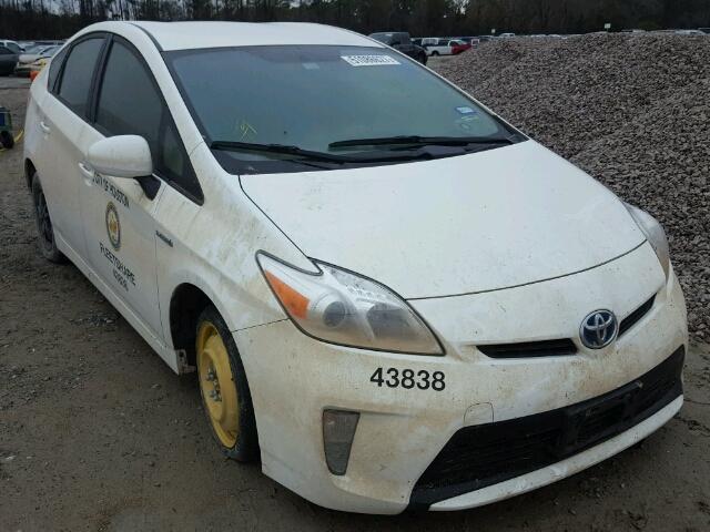 JTDKN3DU6E1838883 - 2014 TOYOTA PRIUS WHITE photo 1