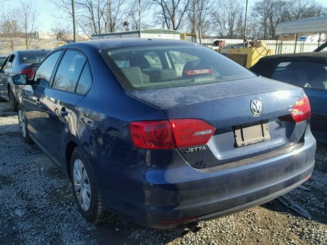 3VW2K7AJ2EM367759 - 2014 VOLKSWAGEN JETTA BASE BLUE photo 3