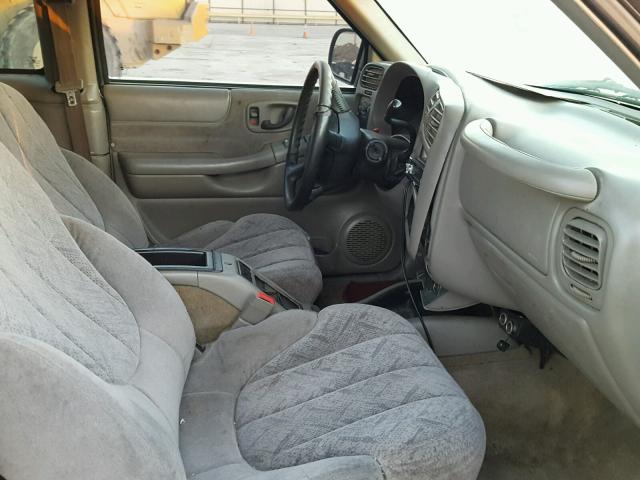 1GKCS18W51K167566 - 2001 GMC JIMMY Qara foto 5