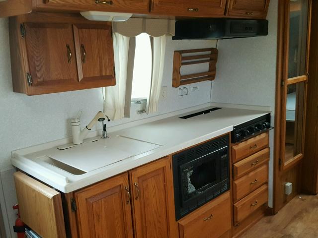 1STJEYP21XJ512819 - 1999 AIRS EXCELLA ვერცხლისფერი ფოტო 7