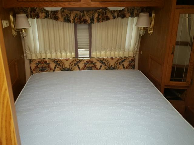 1STJEYP21XJ512819 - 1999 AIRS EXCELLA ვერცხლისფერი ფოტო 8