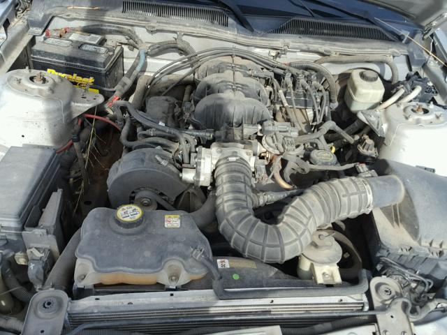 1ZVFT80N355206223 - 2005 FORD MUSTANG SILVER photo 7