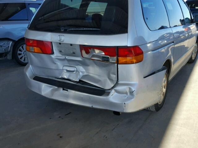 2HKRL18602H572494 - 2002 HONDA ODYSSEY EX SILVER photo 9