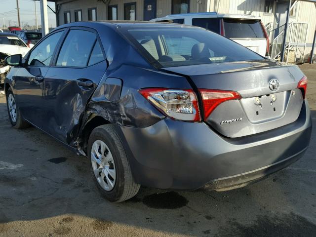 5YFBURHE4HP664613 - 2017 TOYOTA COROLLA L GRAY photo 3