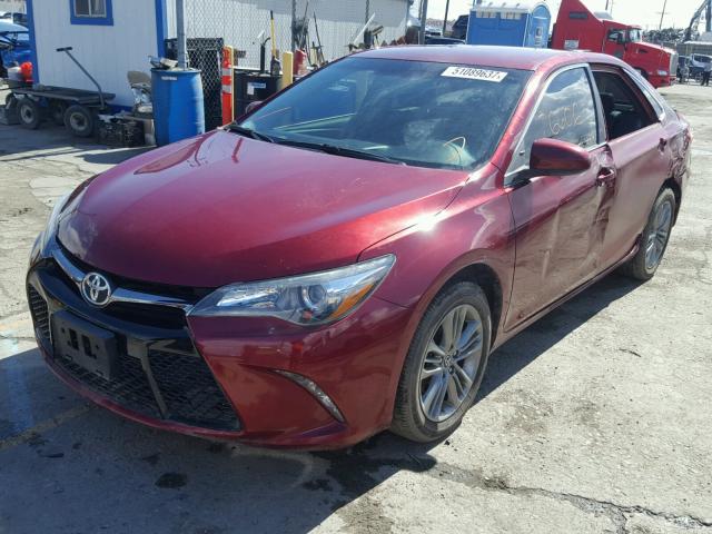 4T1BF1FK1FU978901 - 2015 TOYOTA CAMRY LE ბურგუნდია ფოტო 2