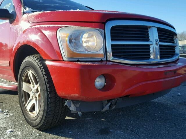 1D4HB48D95F575409 - 2005 DODGE DURANGO SL RED photo 9