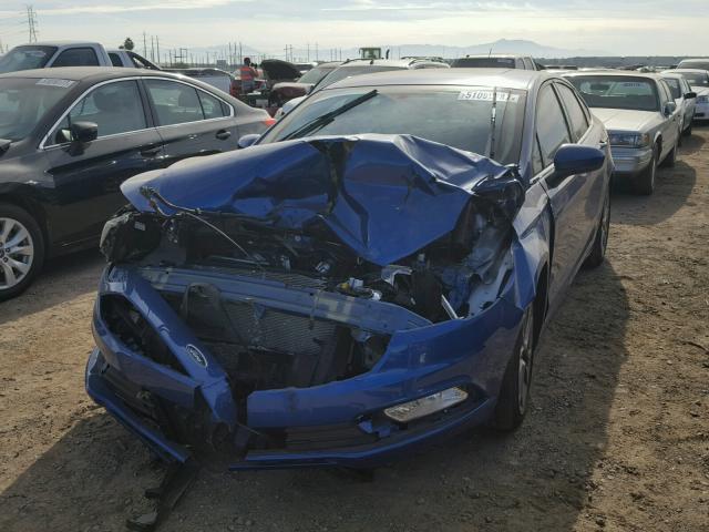 3FA6P0HDXHR247802 - 2017 FORD FUSION SE BLUE photo 2