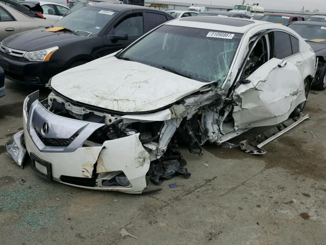 19UUA96579A001600 - 2009 ACURA TL WHITE photo 2