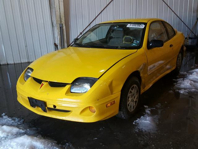 1G2JB124827406479 - 2002 PONTIAC SUNFIRE SE YELLOW photo 2