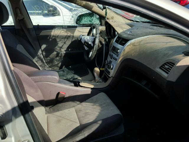 1G1ZB5EBXAF243346 - 2010 CHEVROLET MALIBU LS თაფლისფერი ფოტო 5