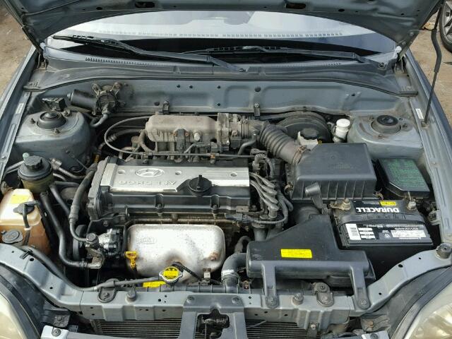 KMHCF35C84U278705 - 2004 HYUNDAI ACCENT L GRAY photo 7