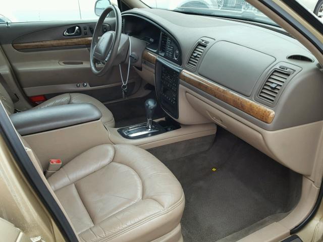 1LNFM97V7WY741045 - 1998 LINCOLN CONTINENTA GOLD photo 5