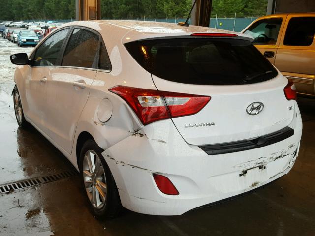 KMHD35LH6FU235877 - 2015 HYUNDAI ELANTRA GT WHITE photo 3