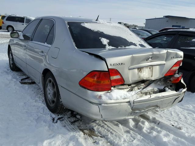 JTHBN30F310040587 - 2001 LEXUS LS 430 SILVER photo 3