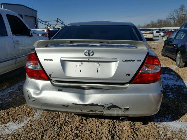 4T1BF32KX3U544845 - 2003 TOYOTA CAMRY LE SILVER photo 9