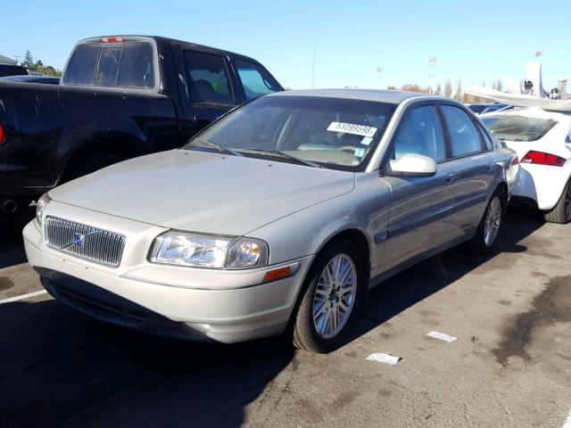 YV1TS90D111174521 - 2001 VOLVO S80 T6 BROWN photo 2