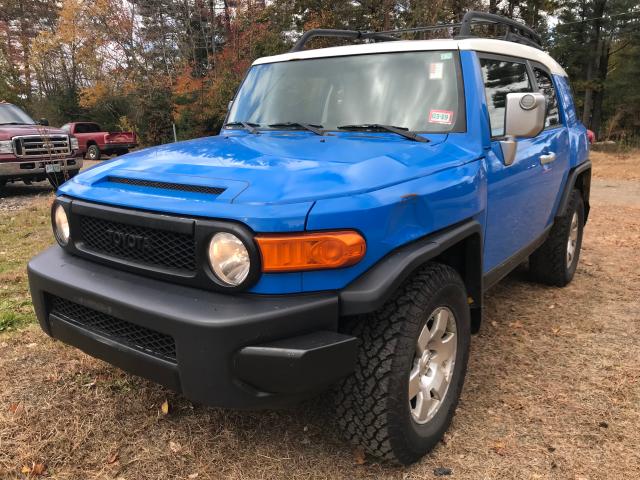 JTEBU11FX80107019 - 2008 TOYOTA FJ CRUISER BLUE photo 2