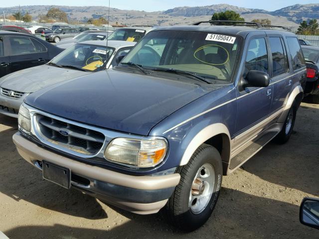 1FMZU34E6WZC31889 - 1998 FORD EXPLORER BLUE photo 2