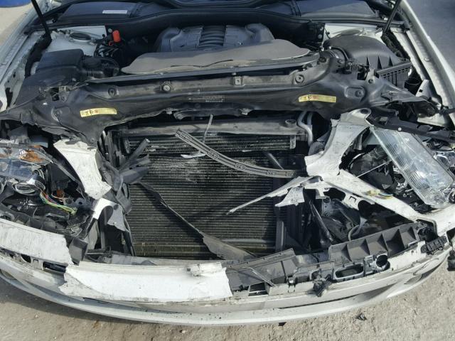 WBAHN83527DT71171 - 2007 BMW 750 WHITE photo 7