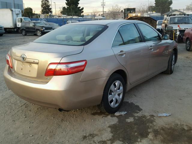 4T4BE46K89R056477 - 2009 TOYOTA CAMRY BASE GOLD photo 4