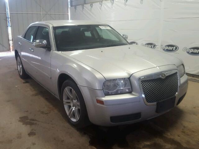 2C3KA43R36H264989 - 2006 CHRYSLER 300 SILVER photo 9