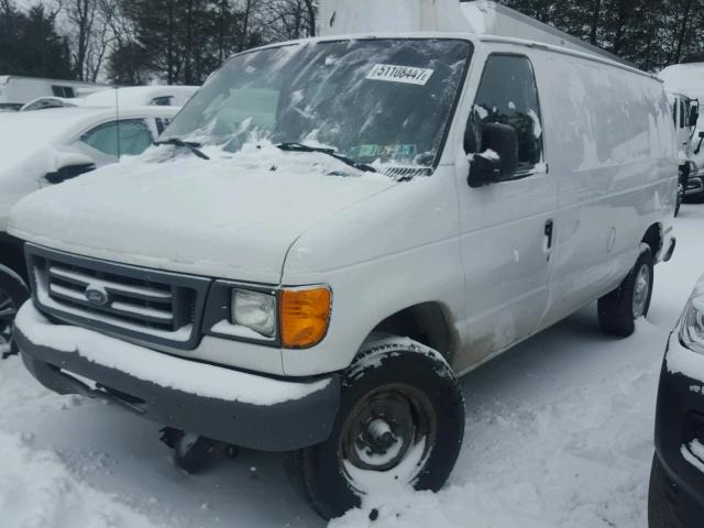 1FTNE24L17DA52229 - 2007 FORD ECONOLINE WHITE photo 2