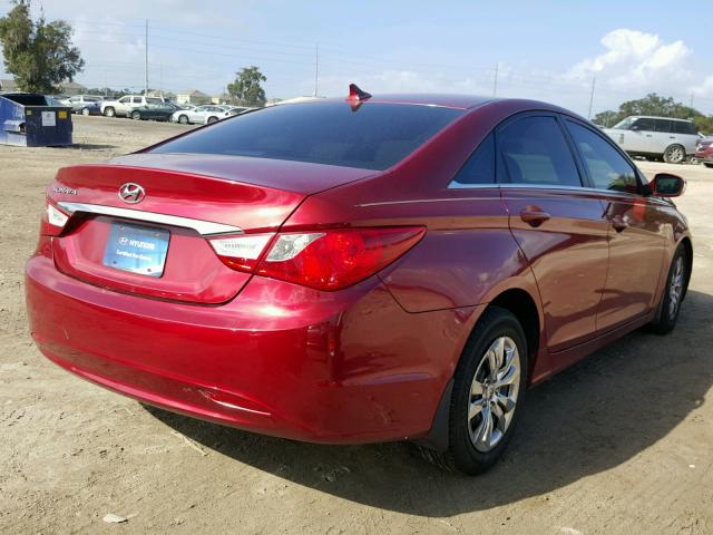 5NPEB4AC4BH163711 - 2011 HYUNDAI SONATA GLS RED photo 4