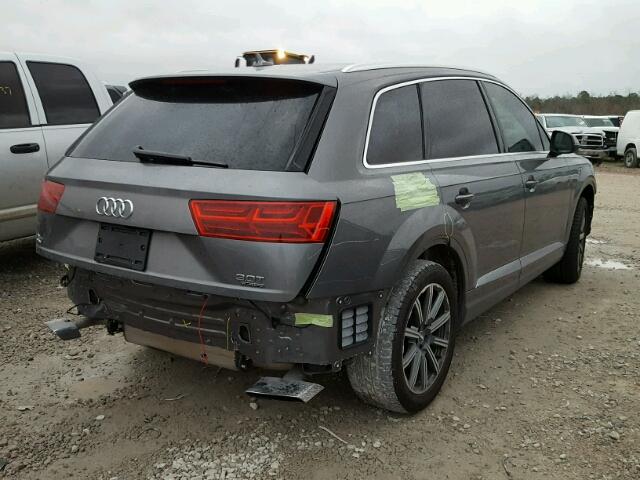 WA1VAAF72HD001095 - 2017 AUDI Q7 PRESTIG GRAY photo 4