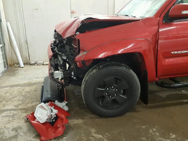 3TMLU4EN1FM185968 - 2015 TOYOTA TACOMA DOU RED photo 9