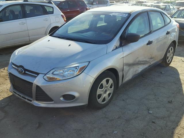 1FADP3E2XDL380242 - 2013 FORD FOCUS S SILVER photo 2