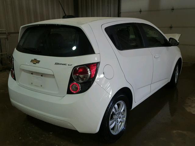 1G1JC6SG2F4212840 - 2015 CHEVROLET SONIC LT WHITE photo 4