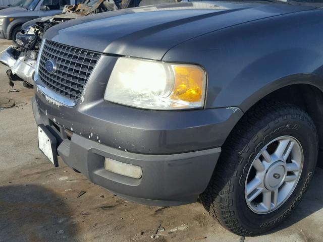 1FMRU15W74LA68018 - 2004 FORD EXPEDITION GRAY photo 9