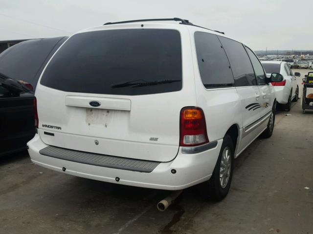 2FMDA5245YBB32947 - 2000 FORD WINDSTAR S WHITE photo 4